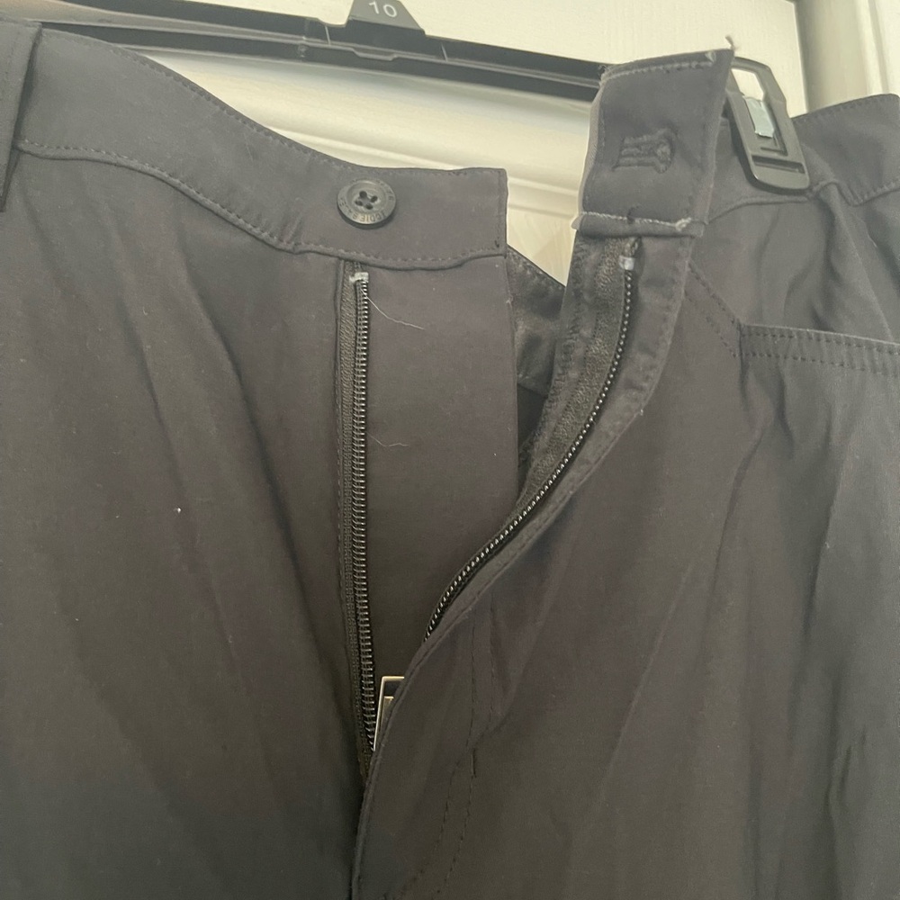 Men's Eddie Bauer Nylon Black Pants - Picture 5 of 6
